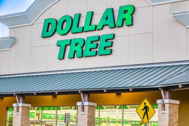 Dollar Tree storefront