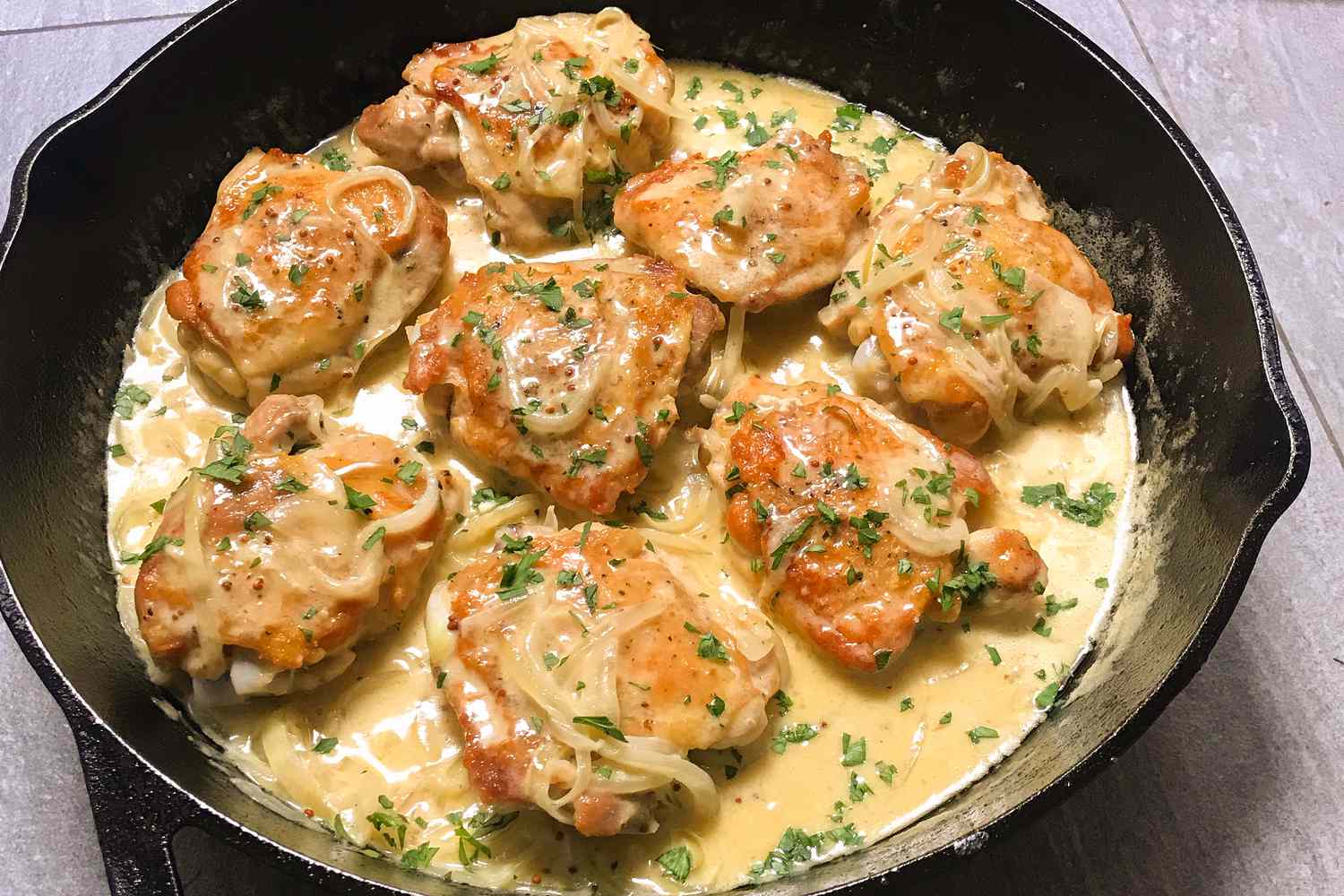 chicken thighs with mustard sauce