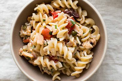 Mediterranean Tuna Pasta