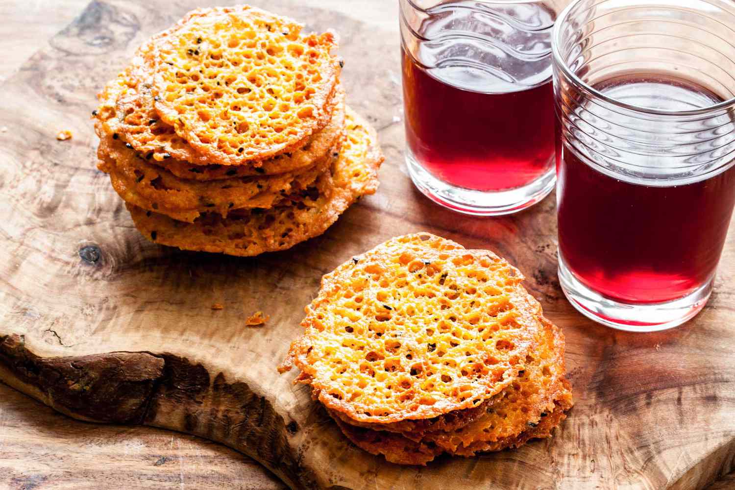 Golden Cheddar Cheese Crisps