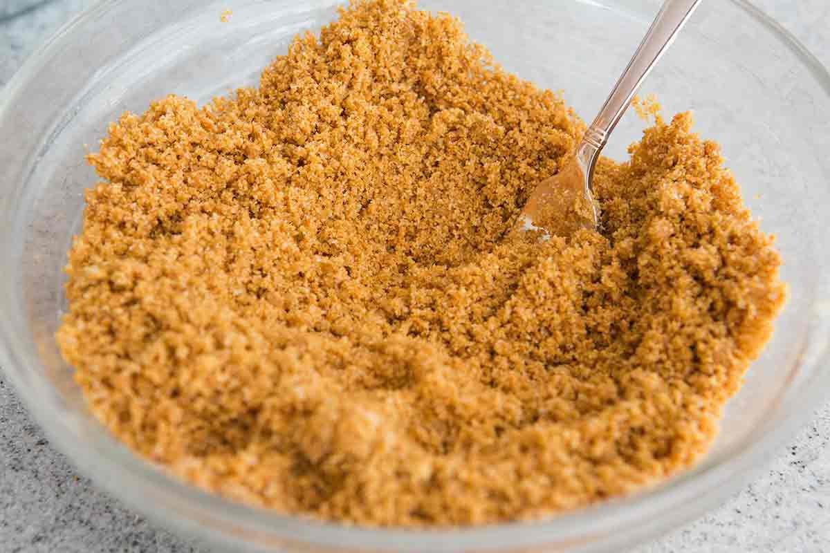 graham cracker crust in bowl for key lime pie