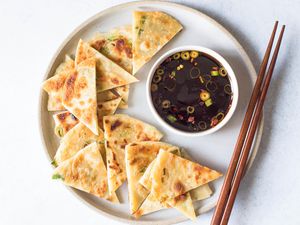 How to make scallion pancakes