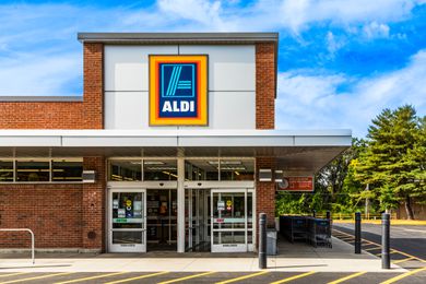 Outside view of an ALDI storefront
