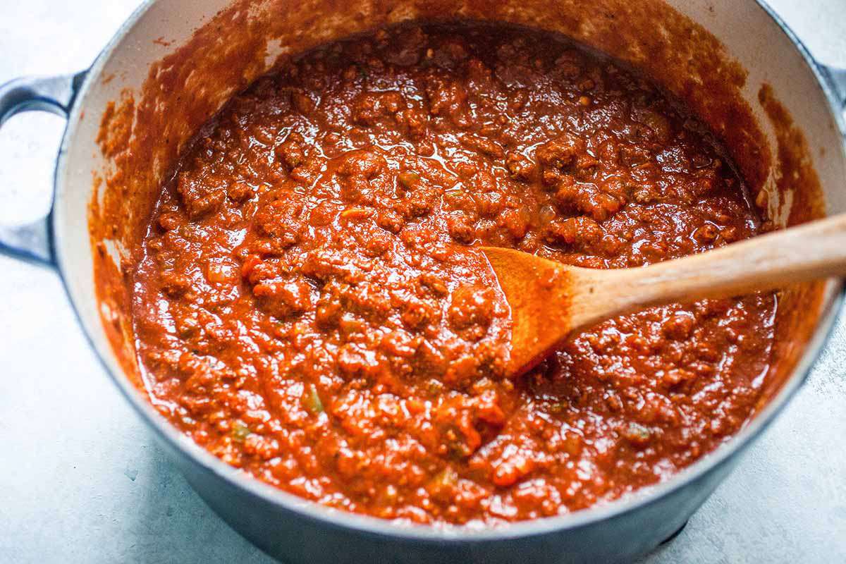 How to Make Chili without Beans simmer the chili