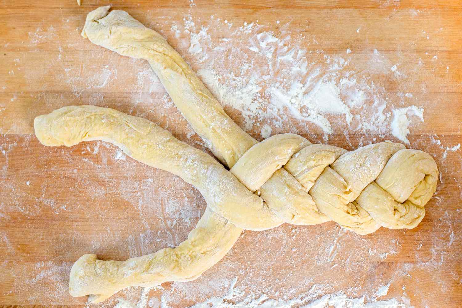 how to braid challah dough with 3 strands