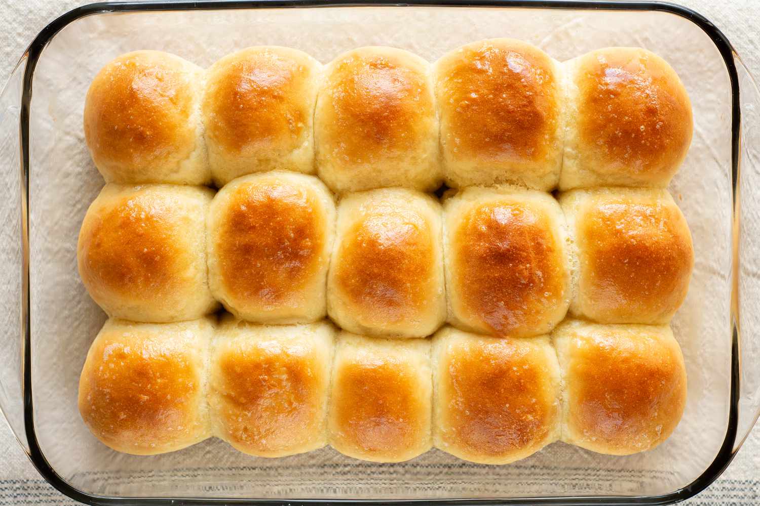 Quick dinner rolls