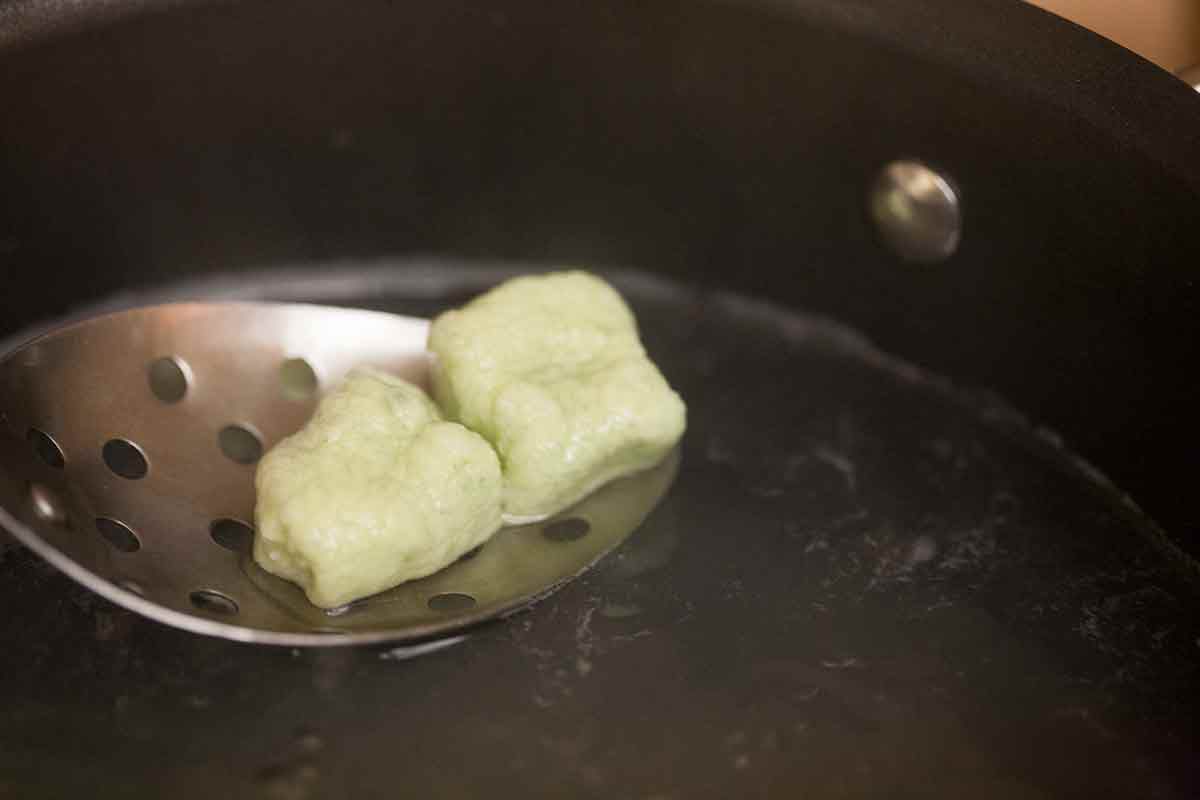 spinach-ricotta-gnocchi-method-14