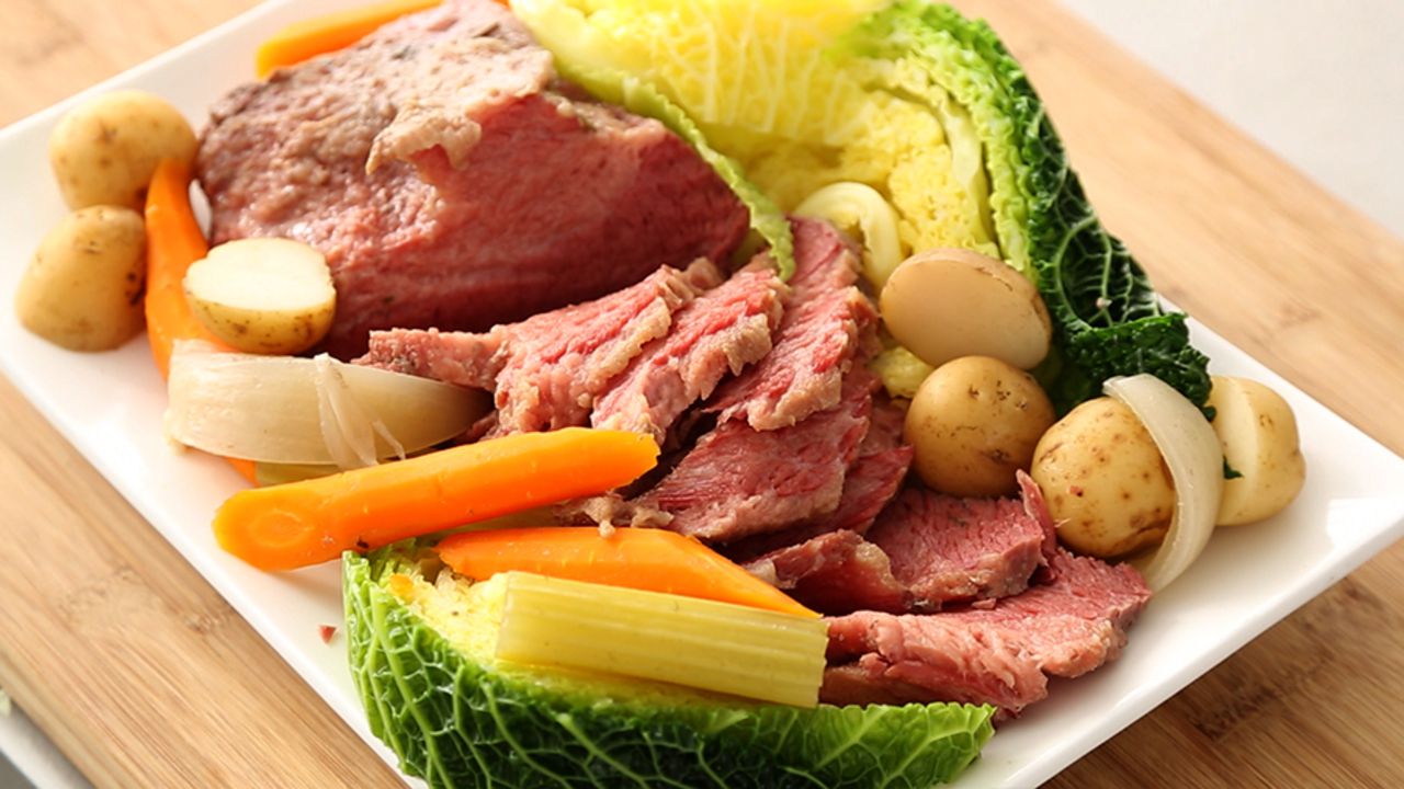 Slow-Cooker Corned Beef and Cabbage