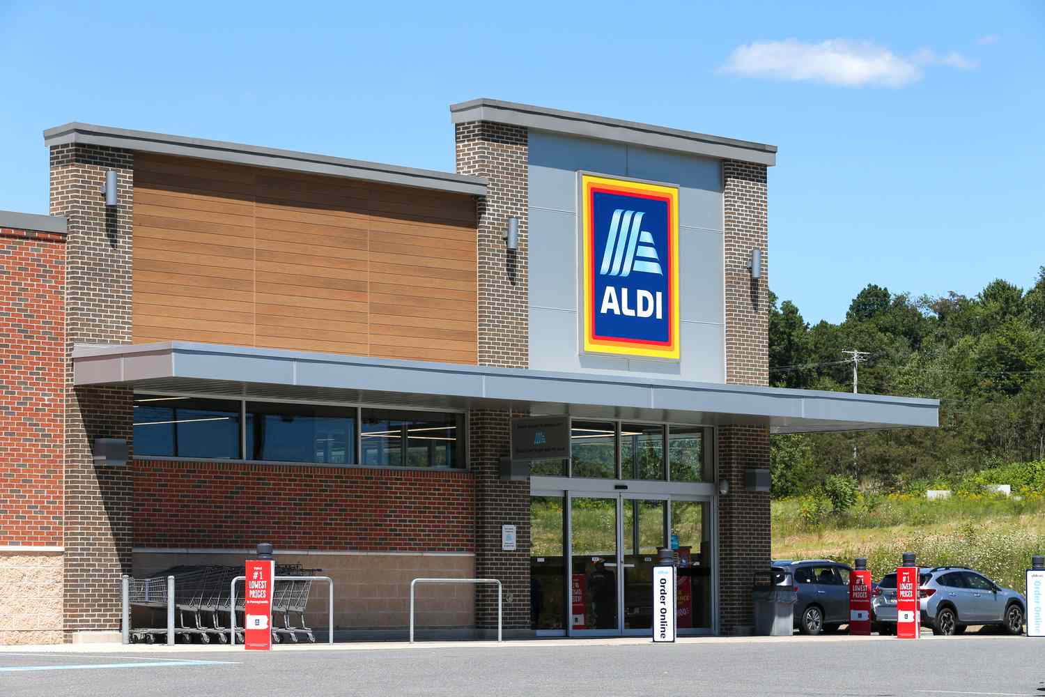 Outside view of an ALDI store