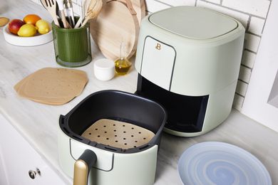 Parchment paper lined air fryer