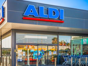 An outside view of an ALDI grocery store
