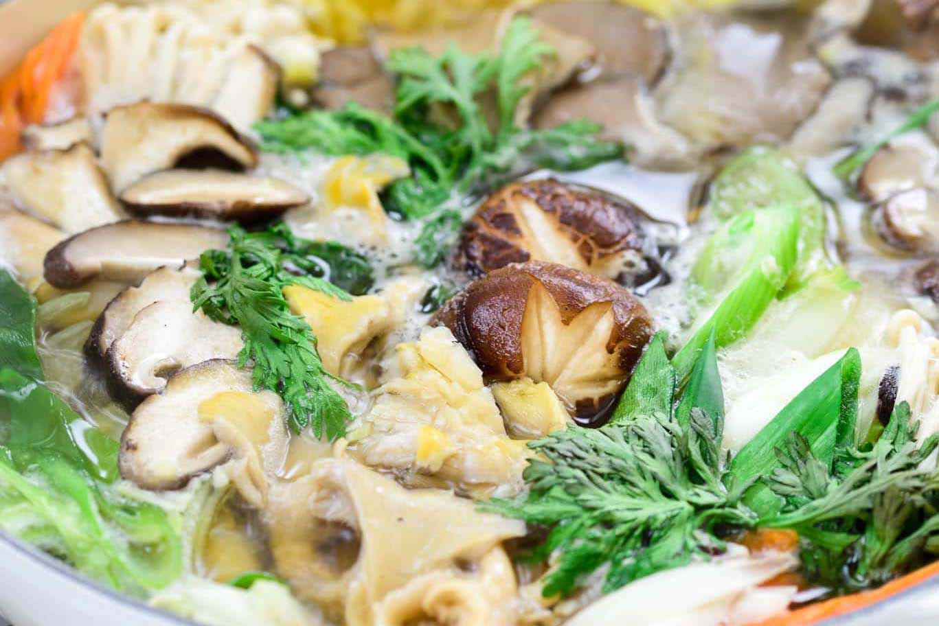 Mushroom Hot Pot