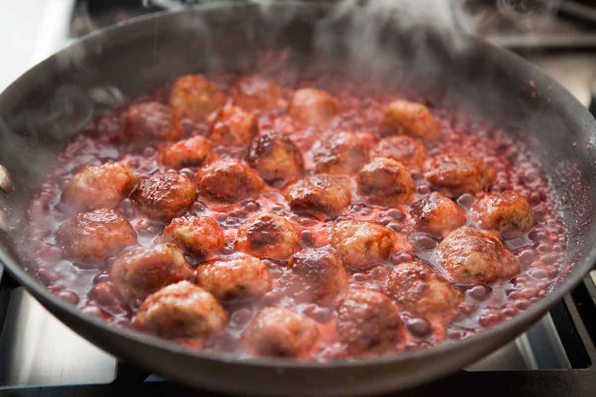 cranberry-glazed-meatballs-method-10
