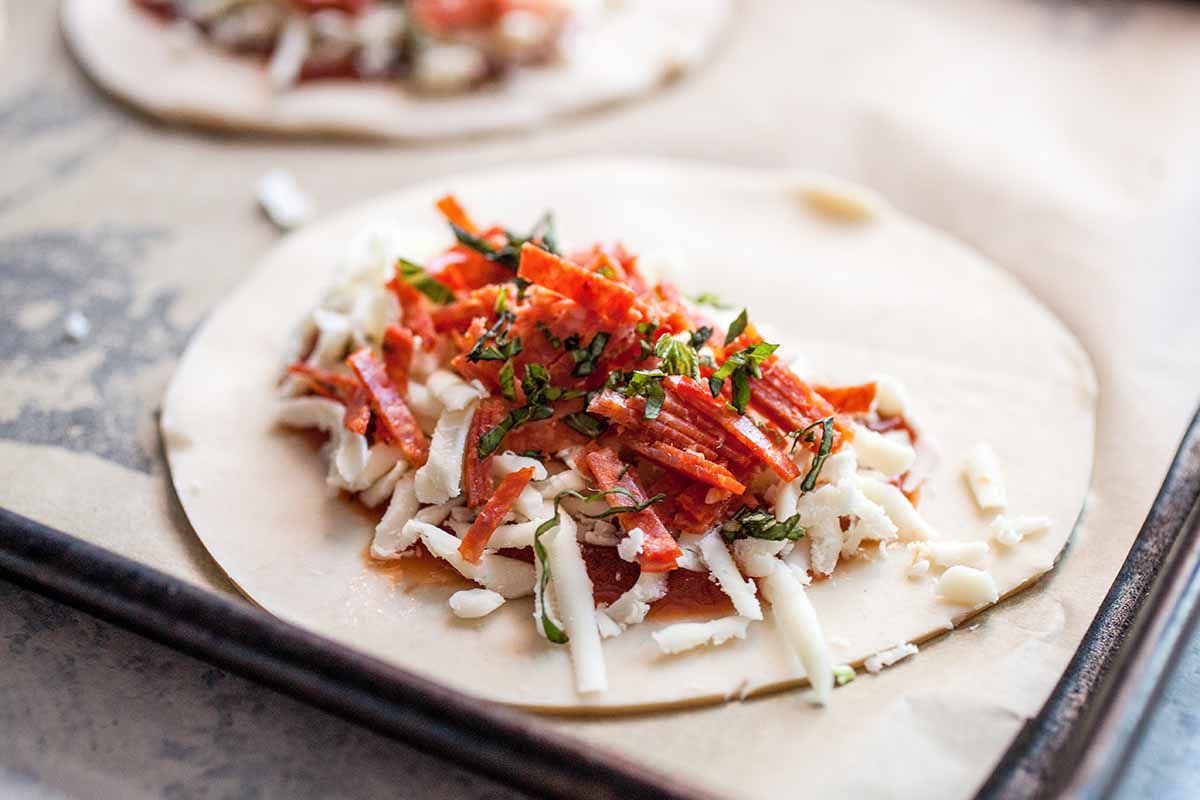 Pepperoni Pizza Hot Pocket Recipe fill the dough