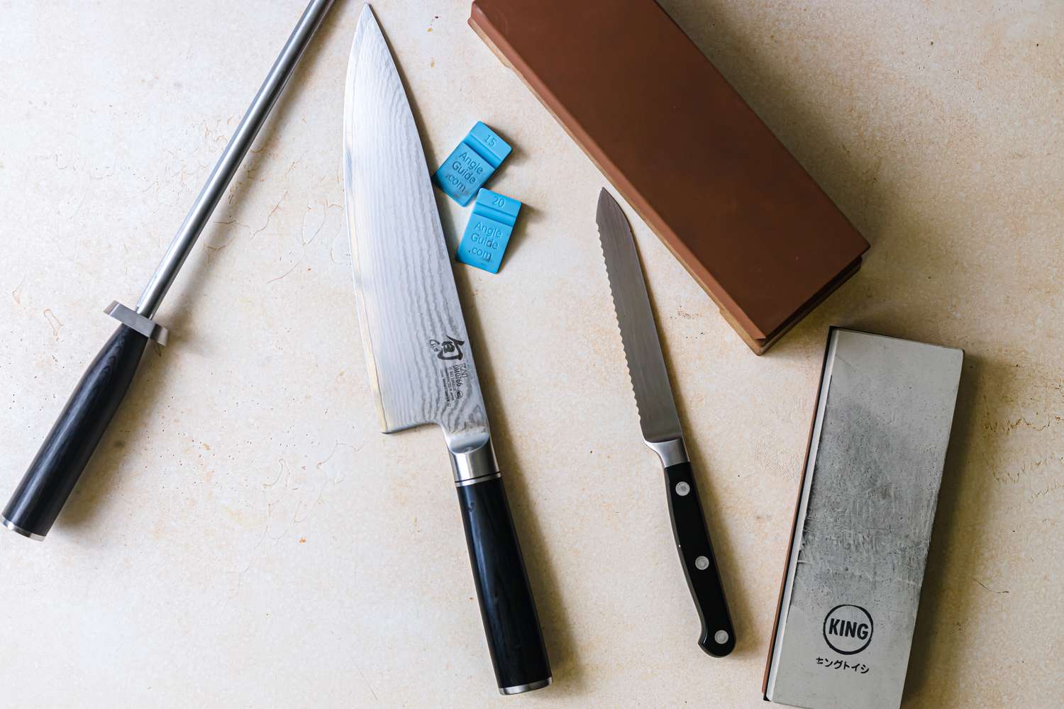 Whetstone chefs knife honing steel sharpening vs honing