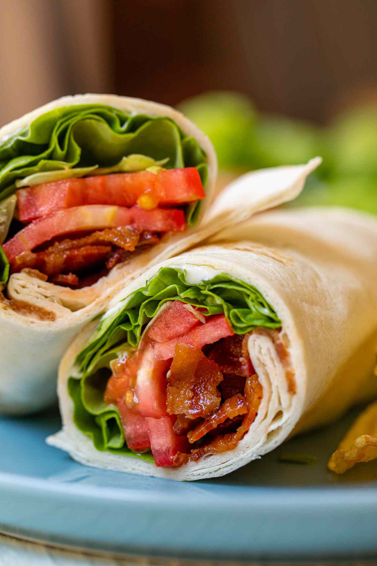 BLT Wraps on a Plate