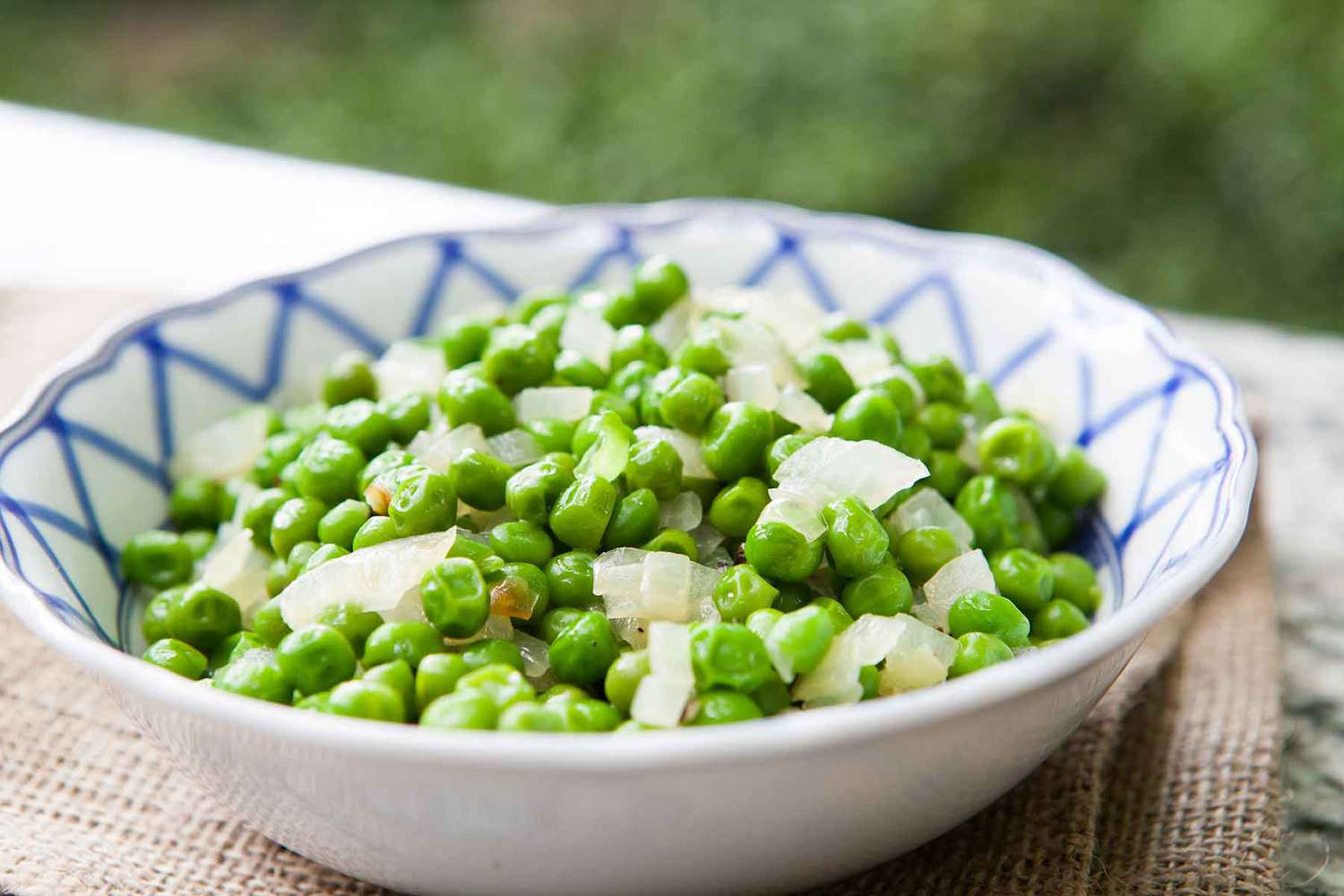 Simple Peas and Onions