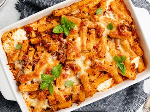 5-ingredient pasta bake