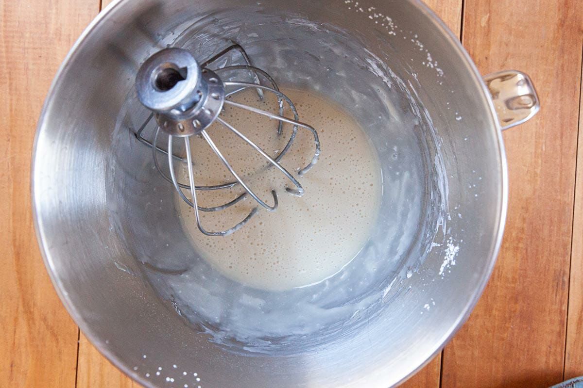 How to make royal icing using a stand mixer and a whisk attachment.