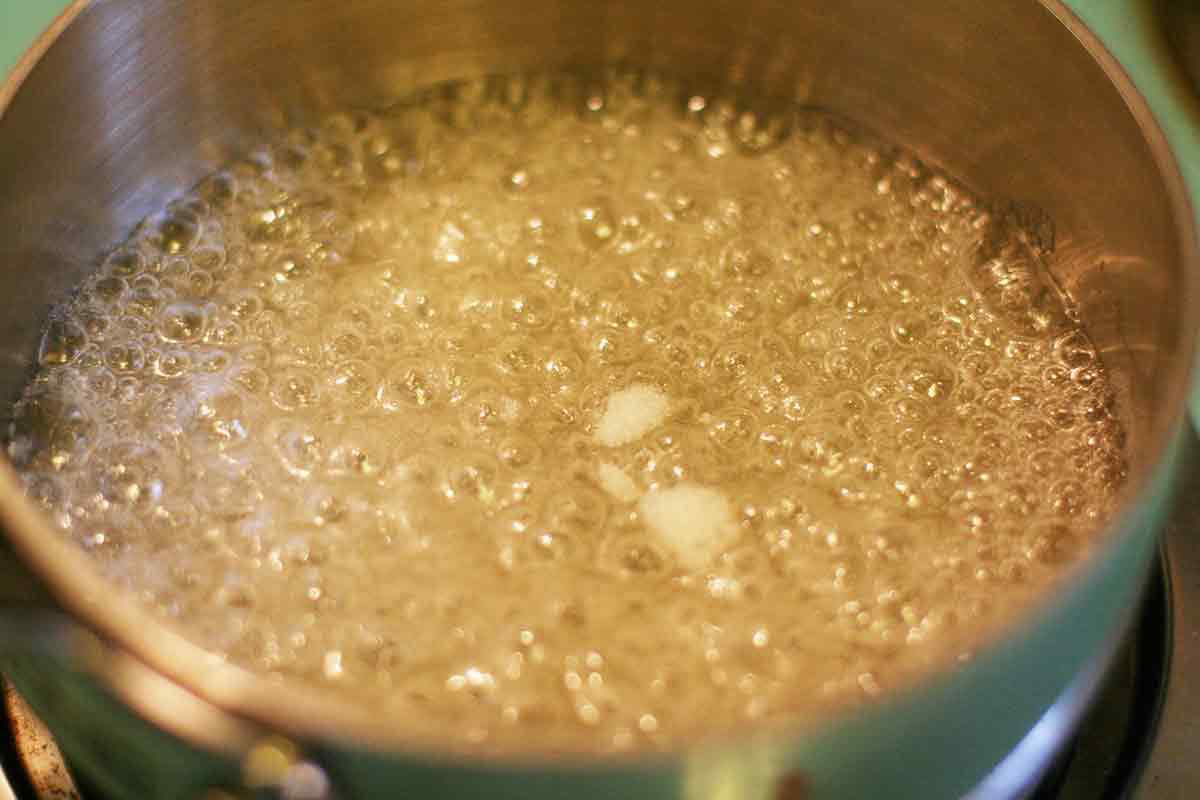 rose-petal-flan-method-1