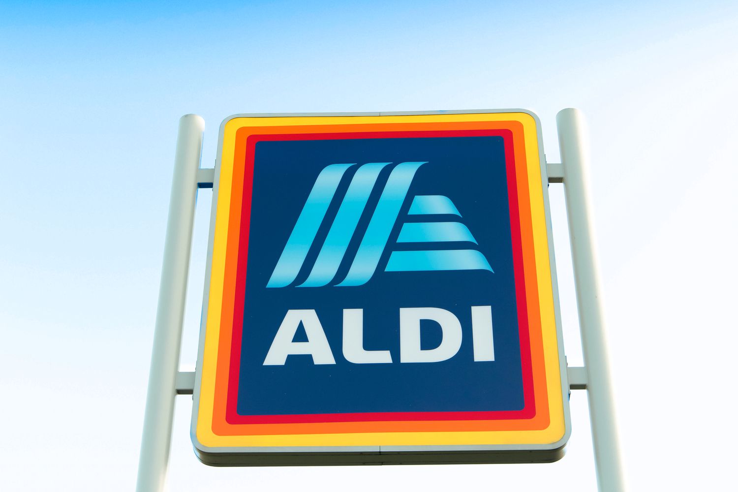 Aldi store sign