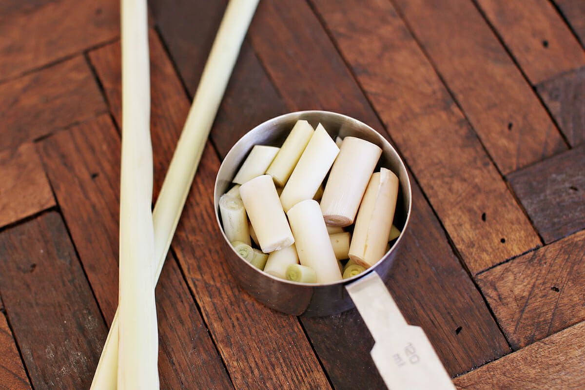 Chicken Curry with Coconut Milk lemongrass