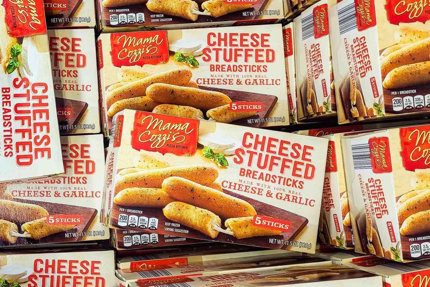 ADLI's cheese-stuffed garlic breadsticks