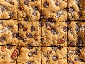 cowboy blondies (overhead shot of sliced cowboy blondies laying flat) 