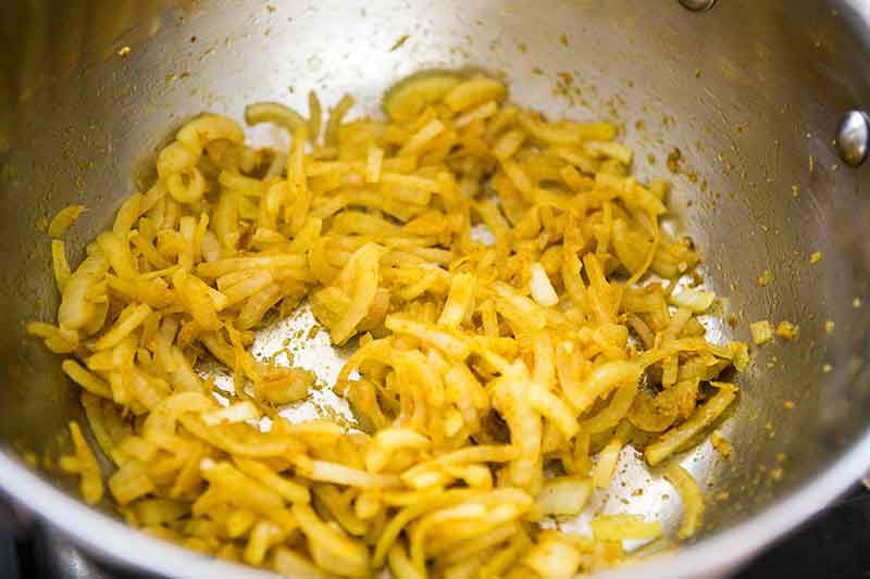 Onions sautéed with curry powder