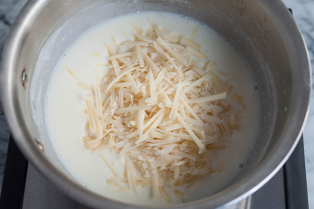 Make-Ahead Alfredo Sauce