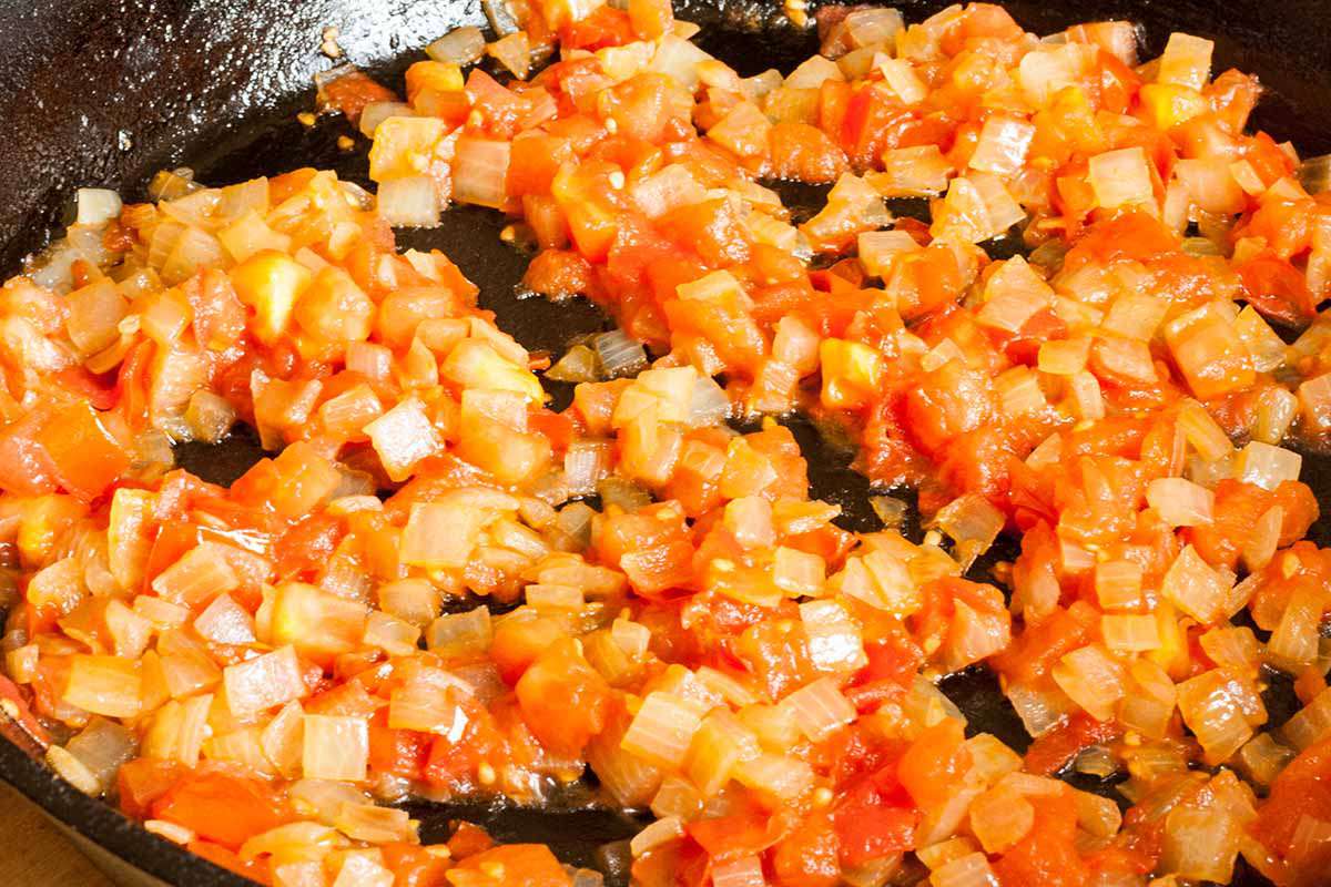 Beef Chili Mac and Cheese