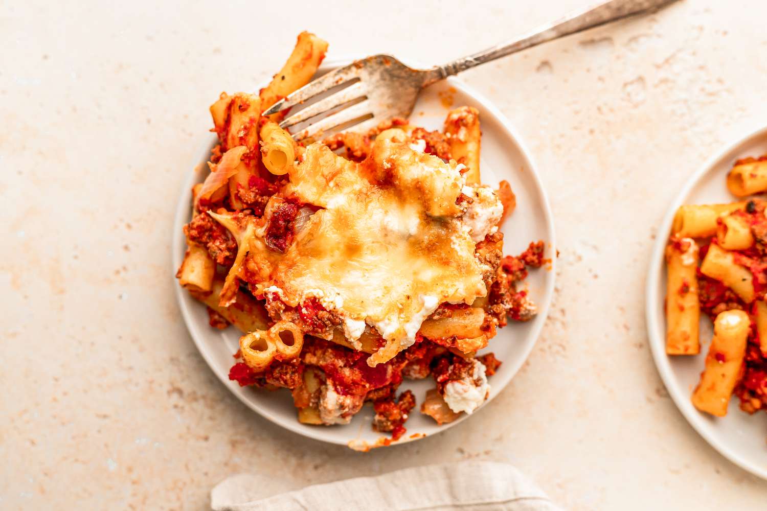 Plated serving of baked ziti