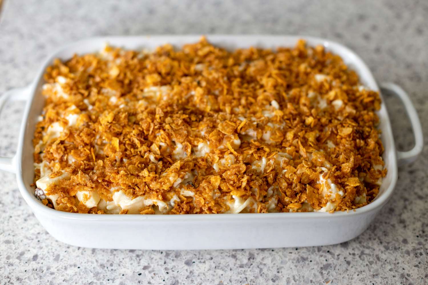 Sprinkle cornflake topping on noodle kugel