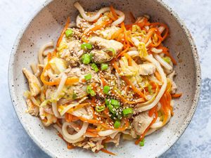 Easy Chicken Lo Mein