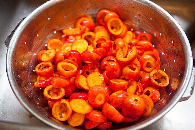 rose-hip-jam-method-2