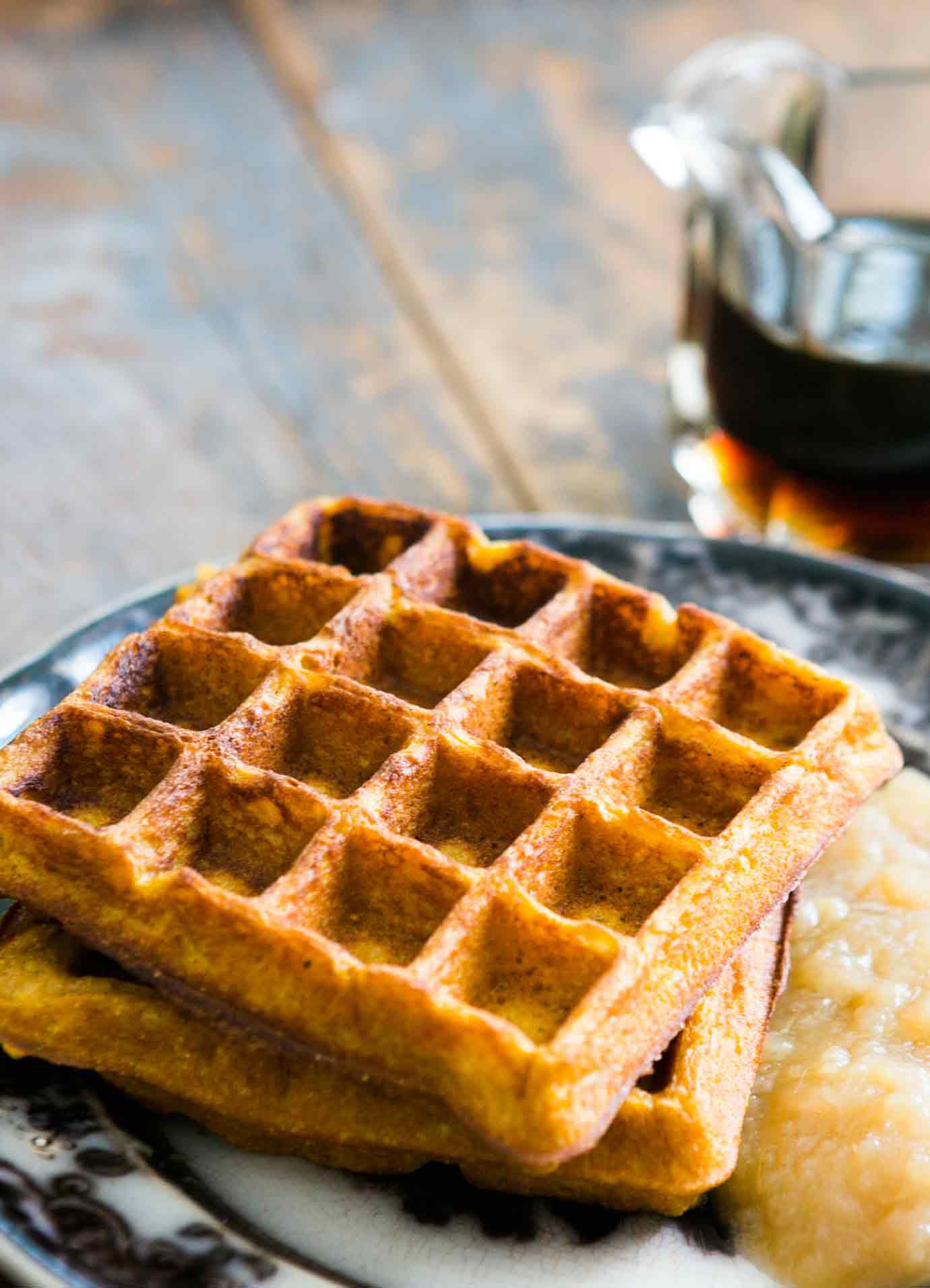 Easy Pumpkin Waffles