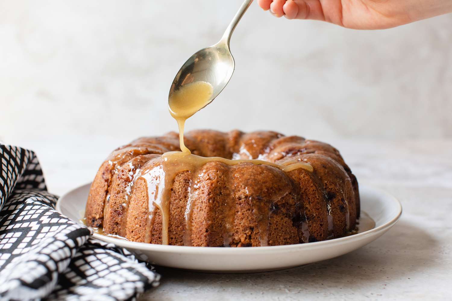 Best Fresh Apple Bundt Cake