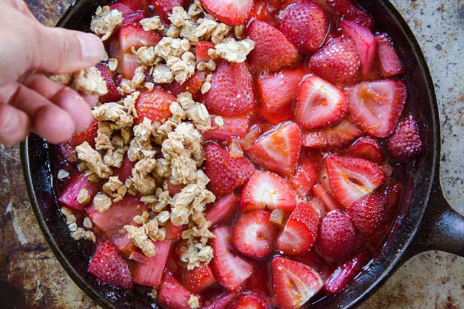 Recipe for strawberry rhubarb crisp add the topping
