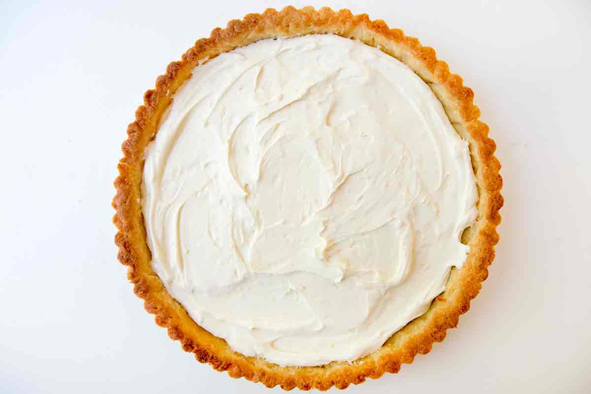 A no-cook creamy filling in a baked tart crust