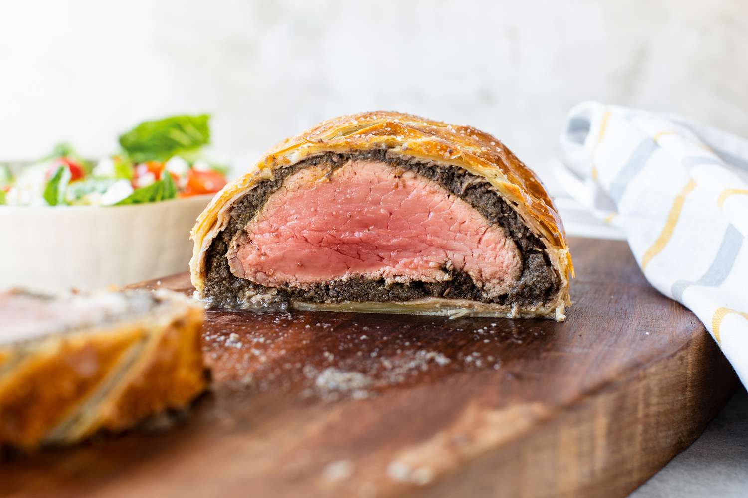 How to Make Beef Wellington