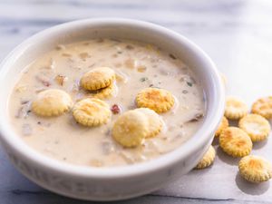 Bowl of New England Clam Chowder with Corn and Oyster Crackers
