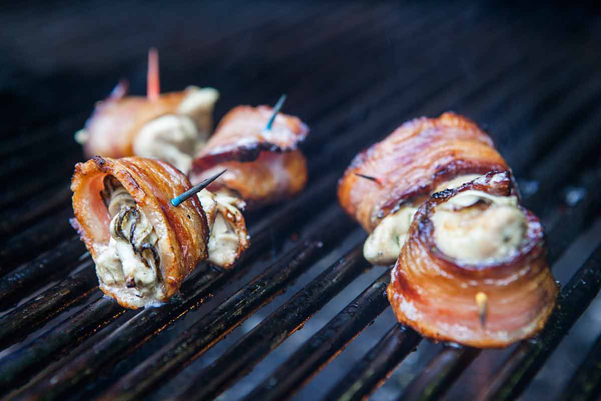 grilling angels on horseback with bacon and oysters