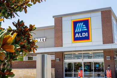 ALDI storefront