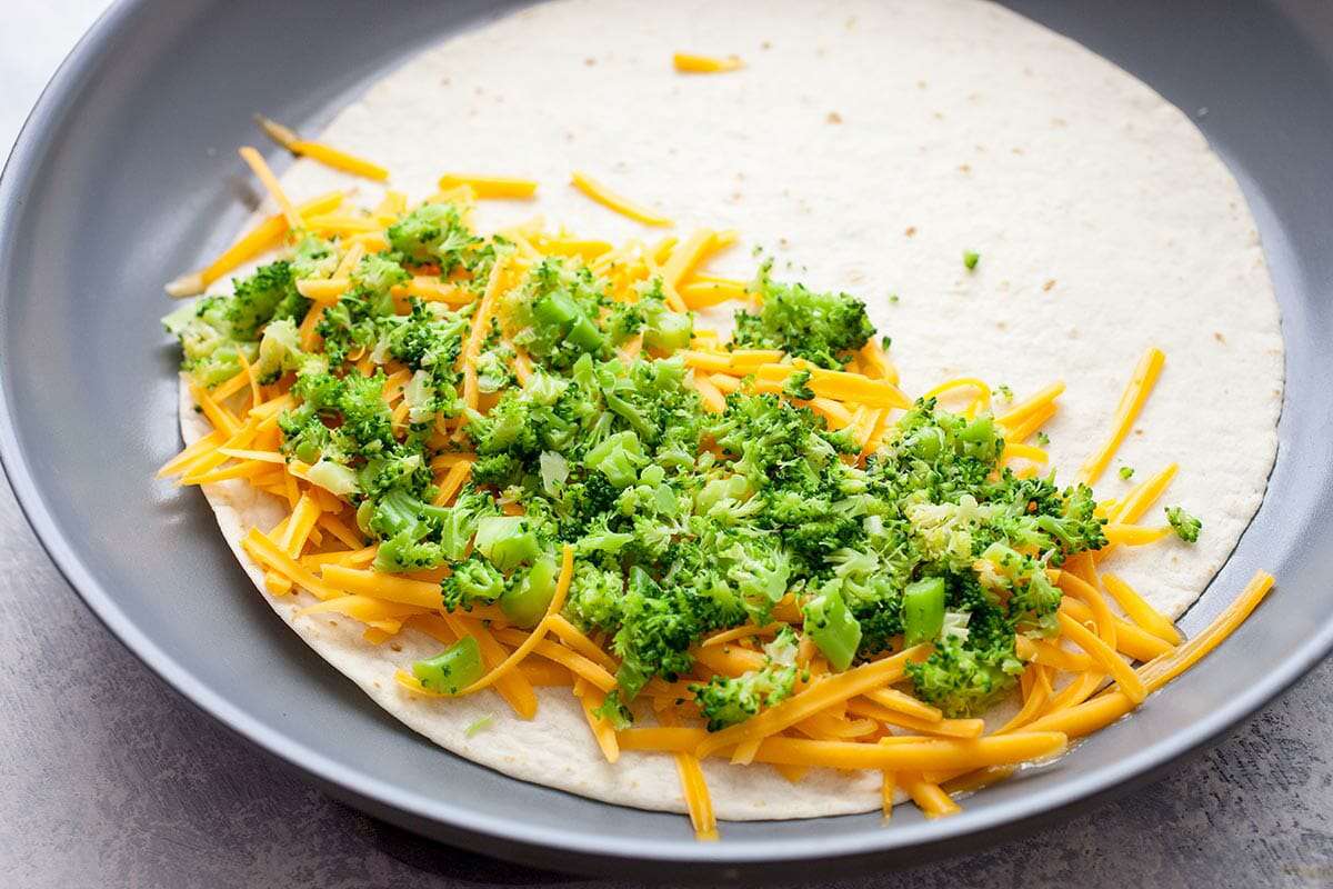Quesadilla Recipe with Broccoli assemble the quesadillas