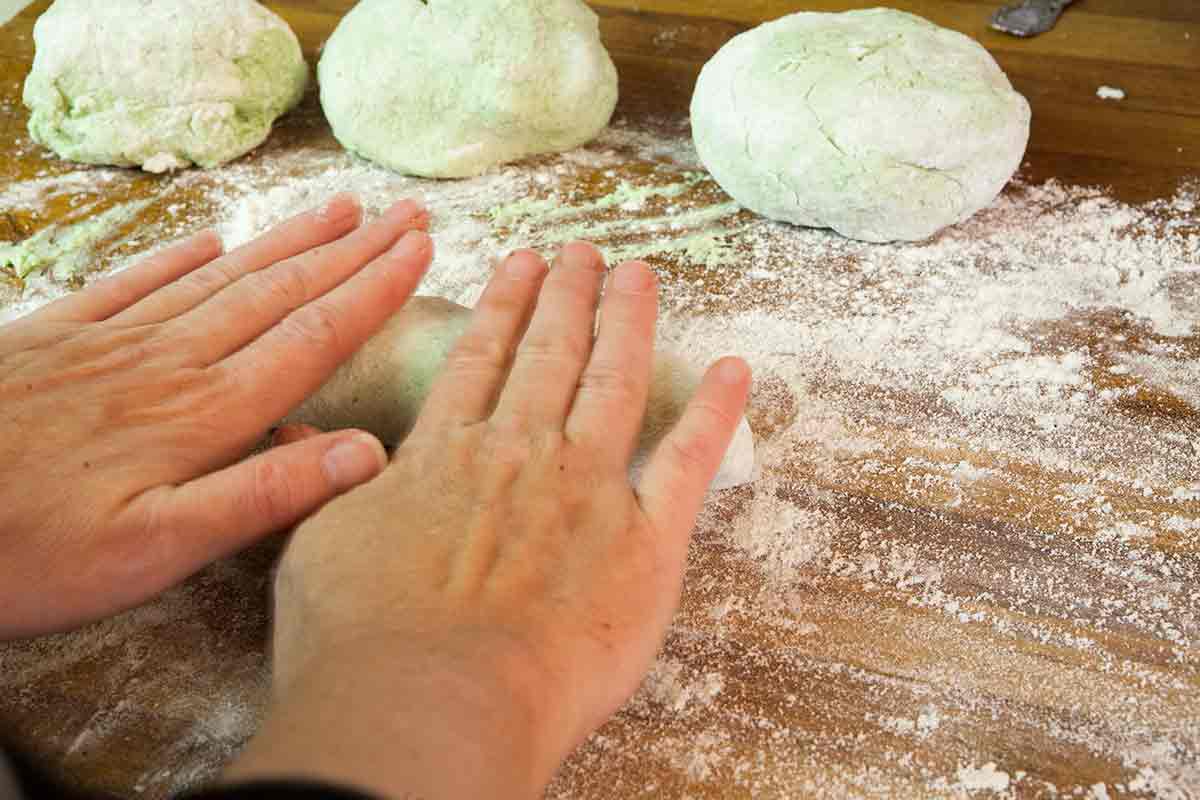 spinach-ricotta-gnocchi-method-04