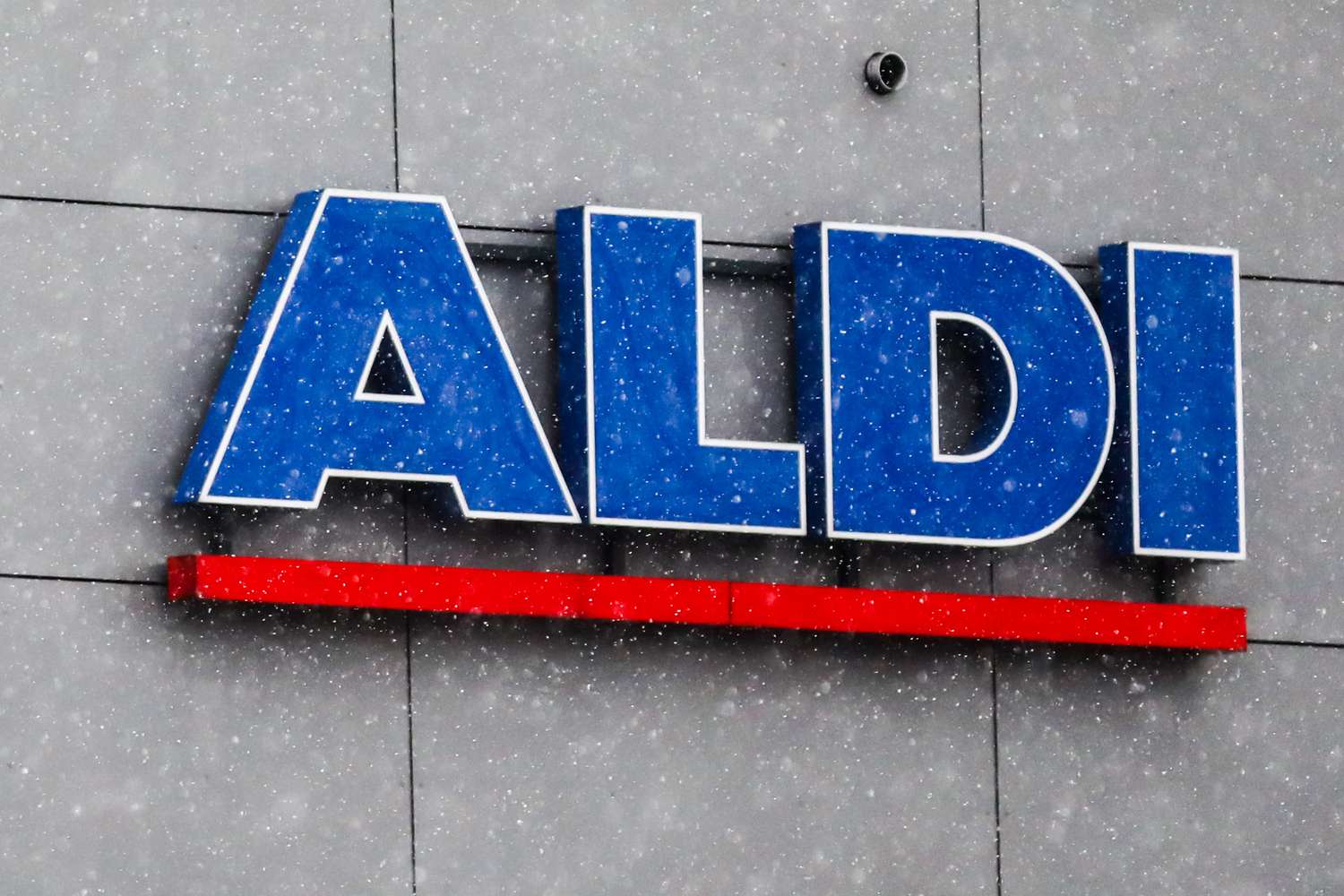 An ALDI sign