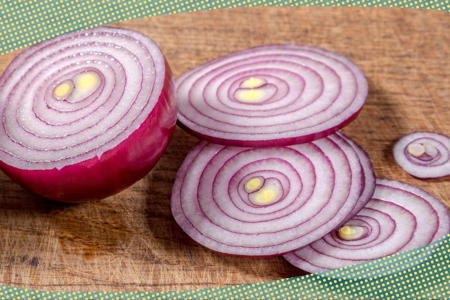 sliced onions