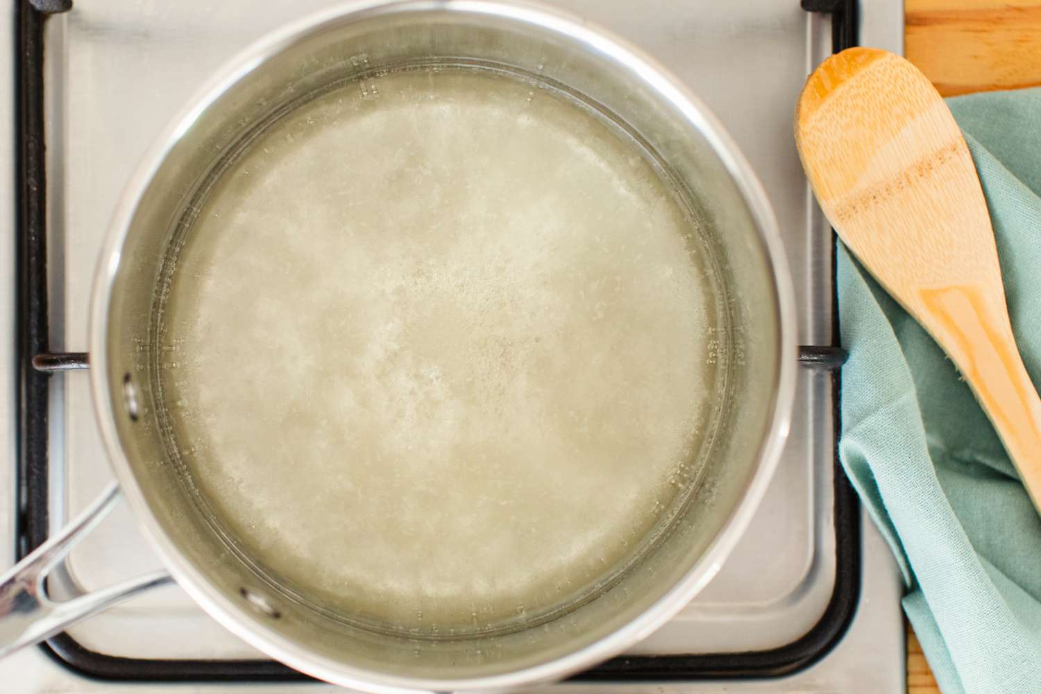 Making simple syrup for homemade Lemonade
