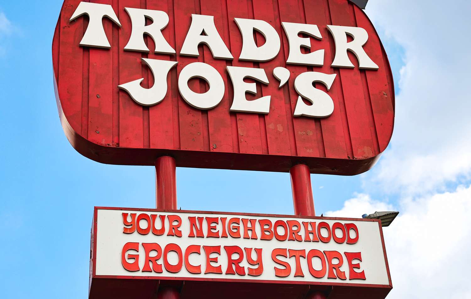 A Trader Joe's sign