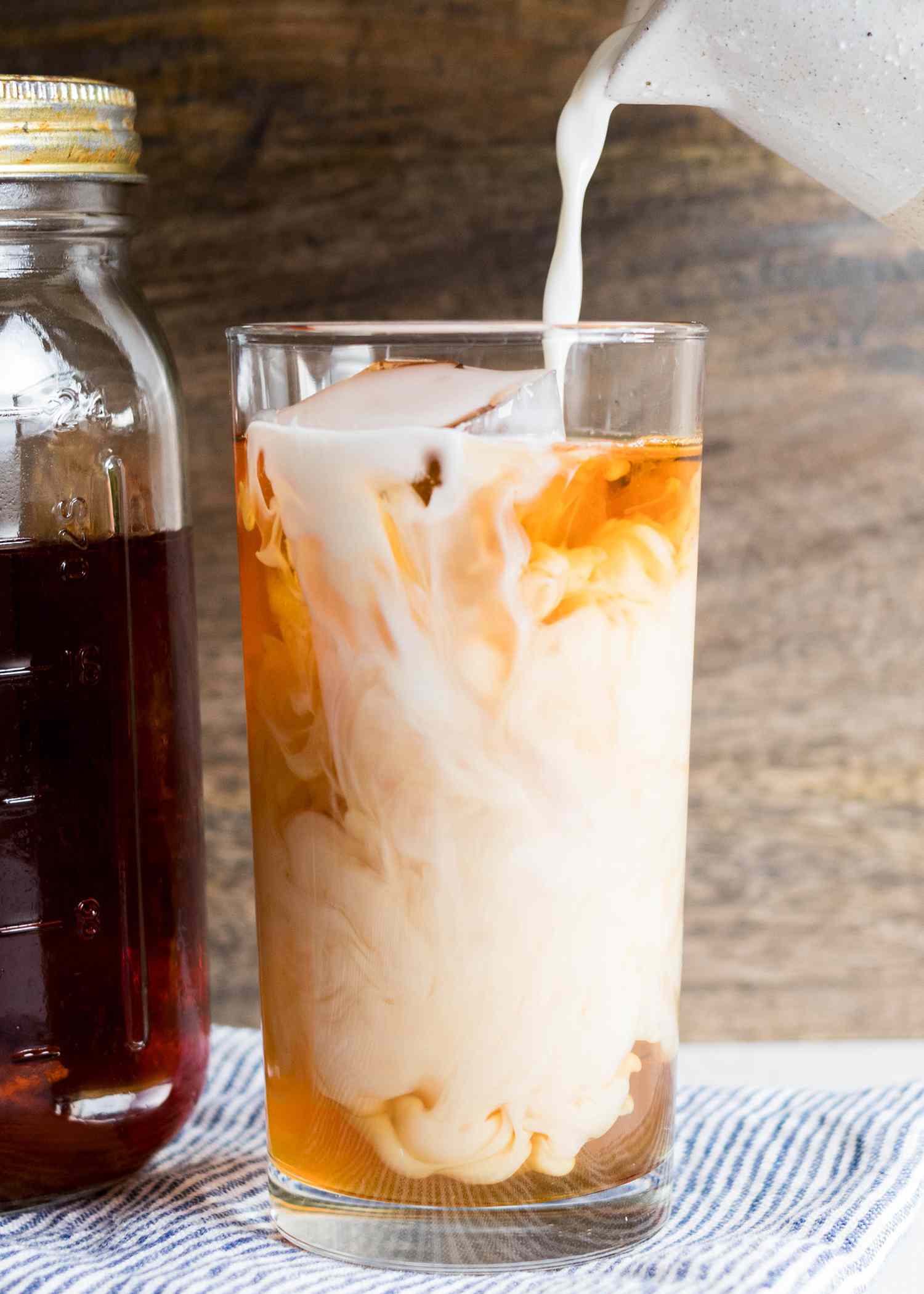Iced Chai Tea Latte